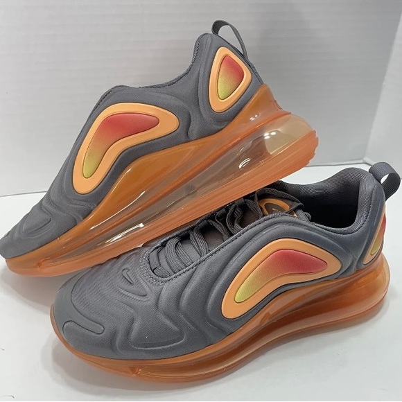 Nike Air Max 720 Gunsmoke Fuel Orange (GS) AQ3196-004 Size 6Y M/ Women’s 7.5 NIB - Picture 2 of 16